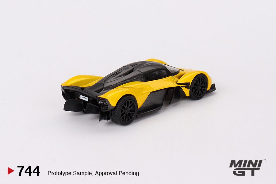 Mini GT 1/64 Aston Martin Valkyrie (#744) - Sunburst Yellow