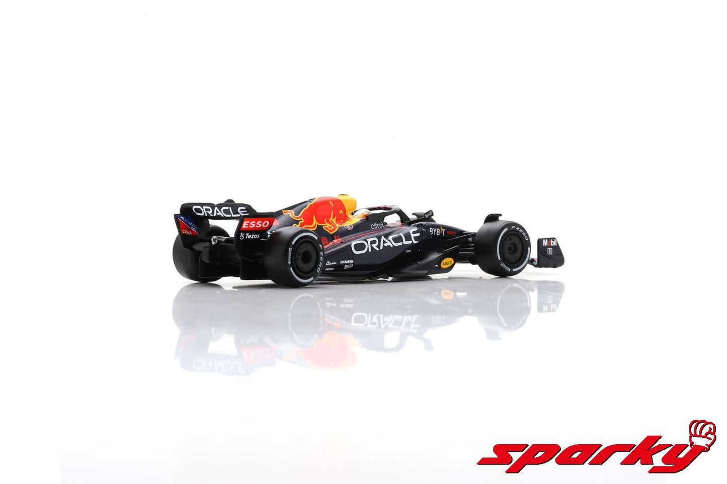 Sparky 1/64 Oracle Red Bull RB18 #1 - Max Verstappen