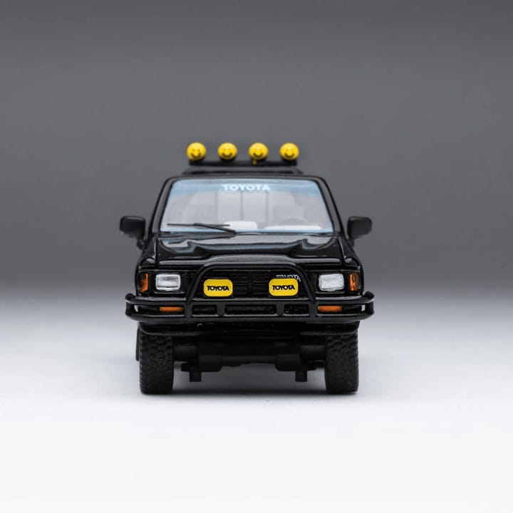GDC 1/64 Toyota Hilux - Black (Diecast Talk Exclusive)