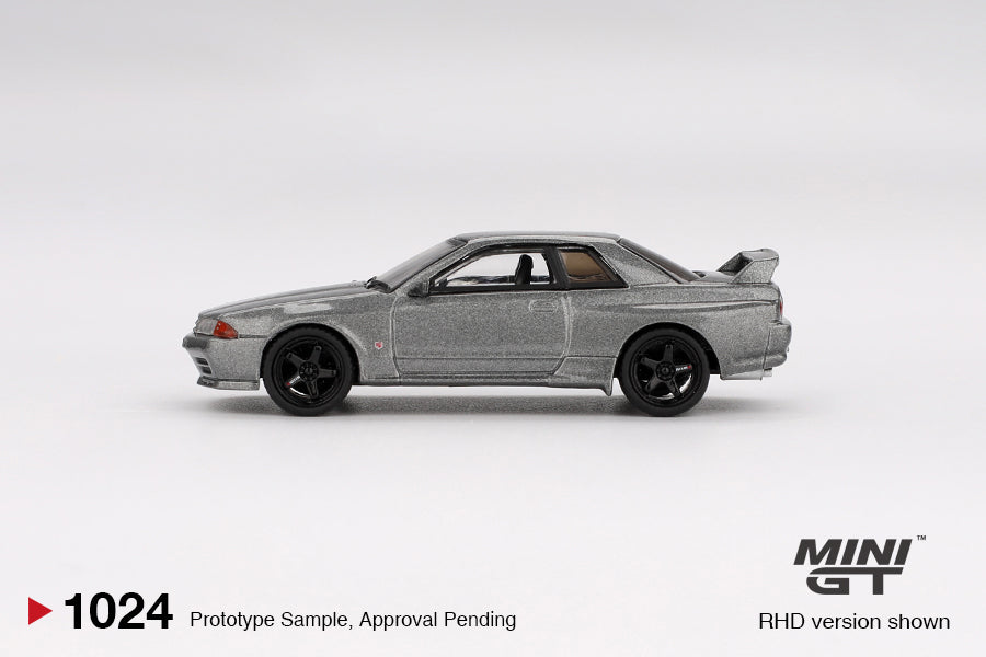 Mini GT 1/64 Nissan Skyline GT-R NISMO CRS Version (#1024) - Dark Metal Gray