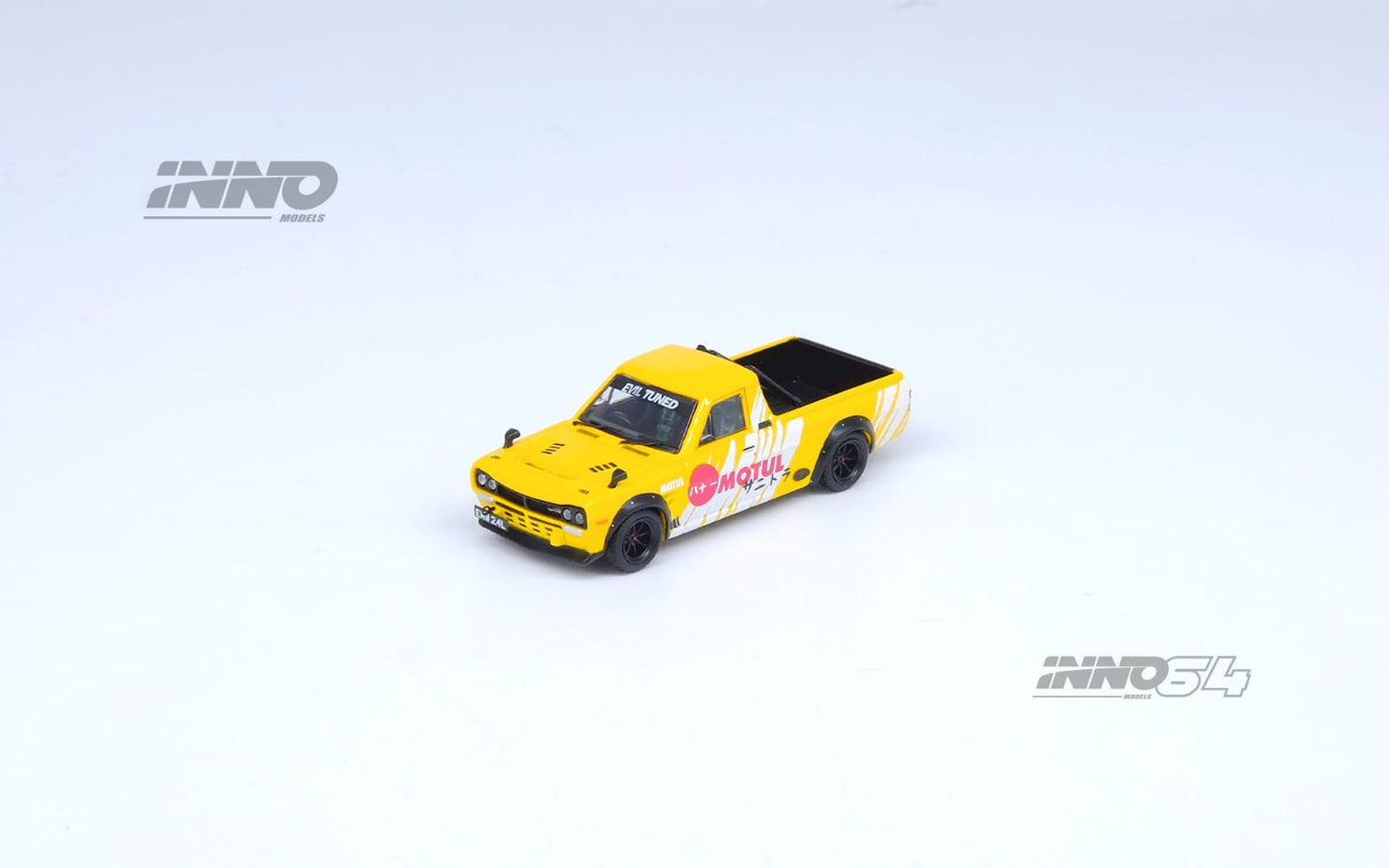 Inno64 1/64 Nissan Sunny Hakotora - Motul Livery