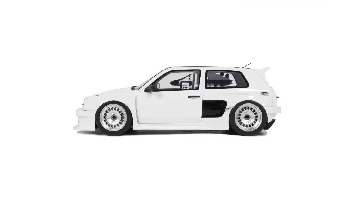 OttoMobile 1/18 Volkswagen Golf III - Khyzyl Saleem