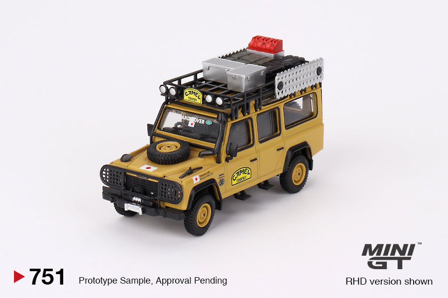 Mini GT 1/64 Land Rover Defender 110 (#751) - 1989 Camel Trophy Amazon Team Japan