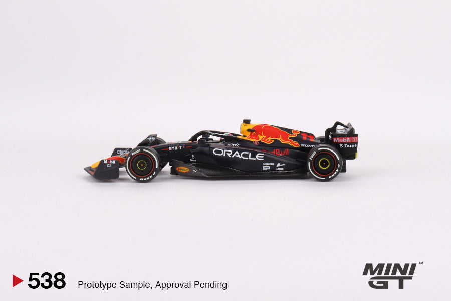 Mini GT 1/64 Oracle Red RB18 (#538) - Sergio Perez 2022 Abu Dhabi Grand Prix